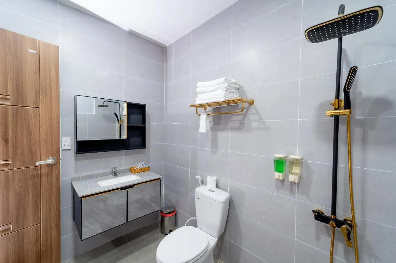 Queen Ky Hoa Hotel Ho Chi Minh City 2*,  Vietnam