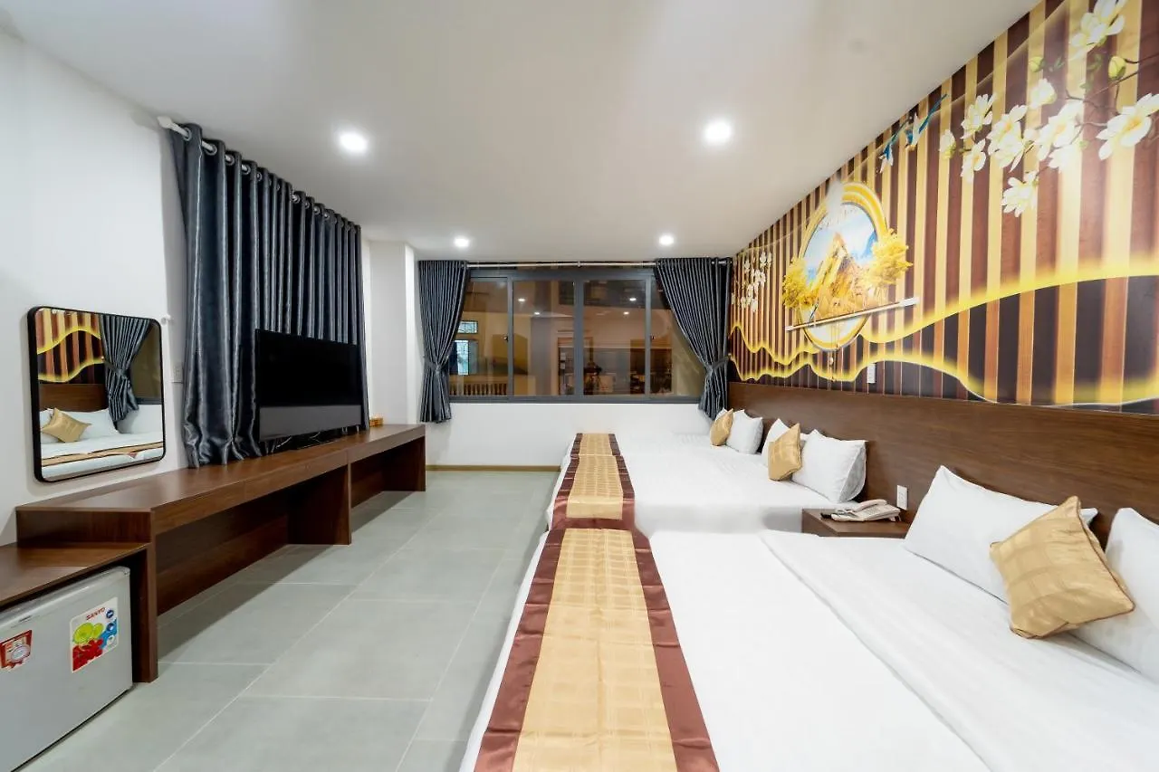 Queen Ky Hoa Hotel Ho Chi Minh City 2*,